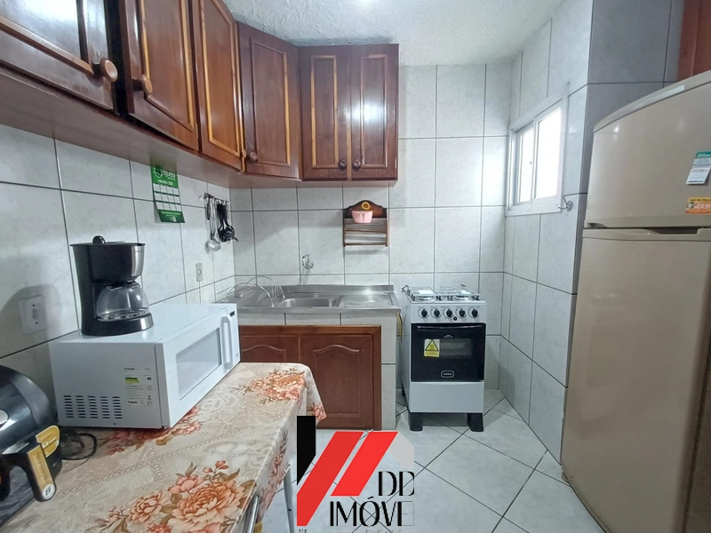 APARTAMENTO À VENDA COM SACADA DE FRENTE NO CENTRO DE CAPÃO!: 4ª foto da galeria de imagens do imóvel