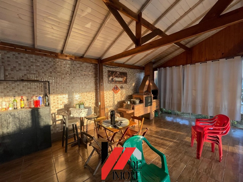 CASA 4 DORMITÓRIO 2 QUADRAS DO MAR!!: 5ª foto da galeria de imagens do imóvel