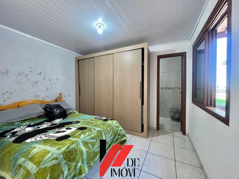CASA À VENDA EM CAPÃO NOVO COM EXCELENTE LOCALIZAÇÃO!!!: 2ª foto da galeria de imagens do imóvel
