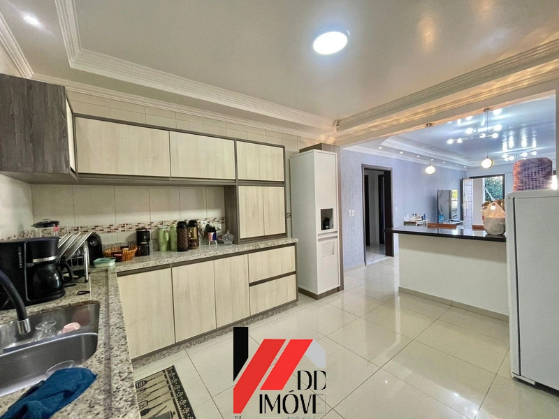 CASA À VENDA EM CAPÃO NOVO COM EXCELENTE LOCALIZAÇÃO!!!: 6ª foto da galeria de imagens do imóvel