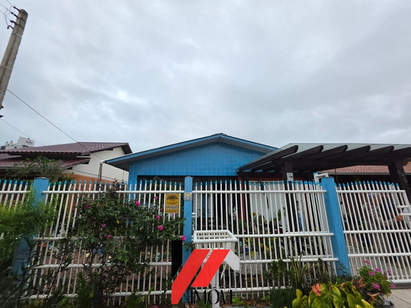 CASA A VENDA NO BAIRRO ZONA NOVA!!