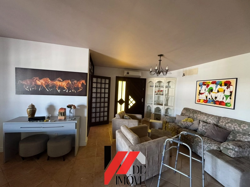 CASA DE ESQUINA EM XANGRI-LÁ: 26ª foto da galeria de imagens do imóvel