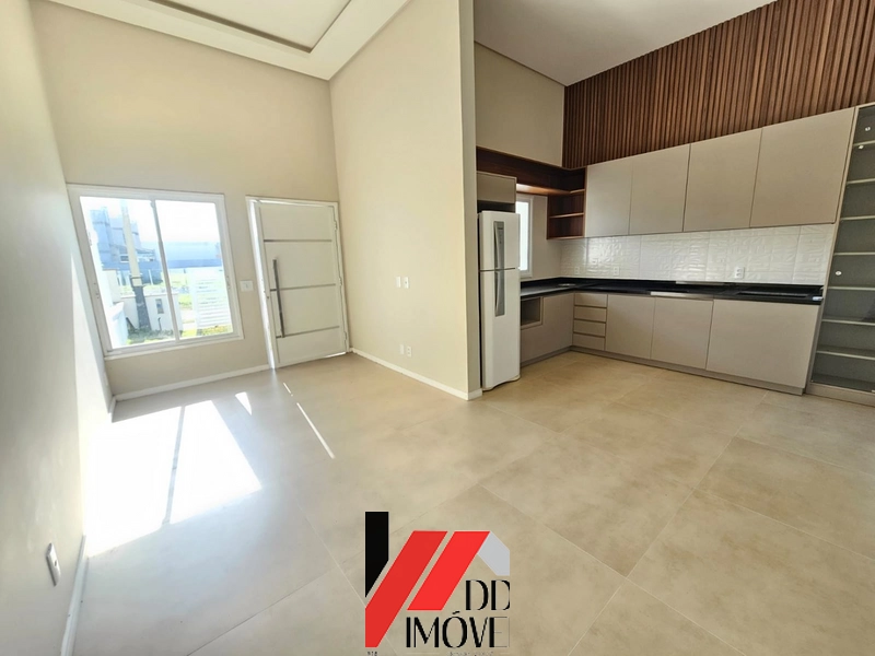 CASA A VENDA PERTINHO DO MAR!!: 6ª foto da galeria de imagens do imóvel