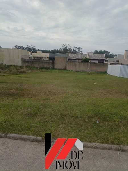TERRENO A VENDA DE FRENTE PARA A AVENIDA PRINCIPAL DO BAIRRO!!!