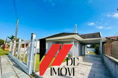 CASA COM PISCINA A VENDA EM ATLANTIDA SUL!!: 1ª foto da galeria de imagens do imóvel