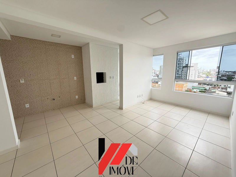 APARTAMENTO A VENDA EM ANDAR ALTO COM SACADA!!: 1ª foto da galeria de imagens do imóvel