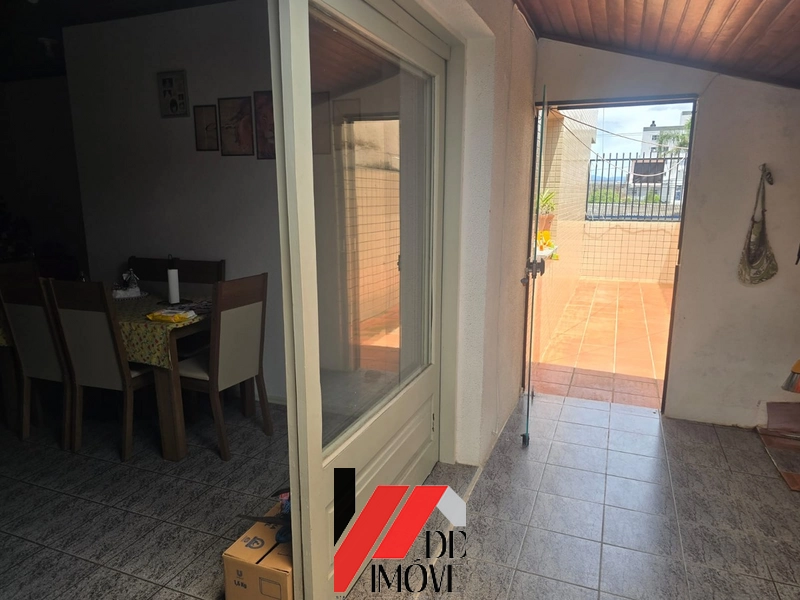 APARTAMENTO COM SACADA DE FRENTE PARA A AV. PARAGUASSU!!: 6ª foto da galeria de imagens do imóvel