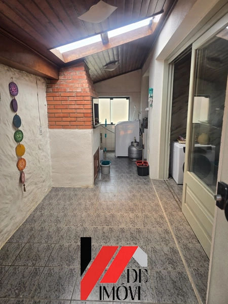 APARTAMENTO COM SACADA DE FRENTE PARA A AV. PARAGUASSU!!: 3ª foto da galeria de imagens do imóvel