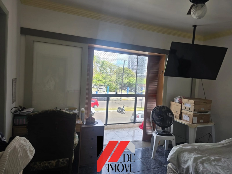 APARTAMENTO COM SACADA DE FRENTE PARA A AV. PARAGUASSU!!: 7ª foto da galeria de imagens do imóvel