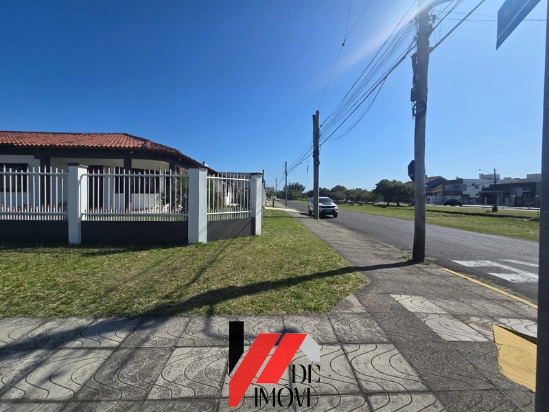 CASA DE ESQUINA EM DOIS TERRENOS GRANDES!!: 13ª foto da galeria de imagens do imóvel