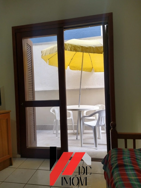 APARTAMENTO REPAGINADO A 3 QUADRAS DO MAR!!!: 3ª foto da galeria de imagens do imóvel