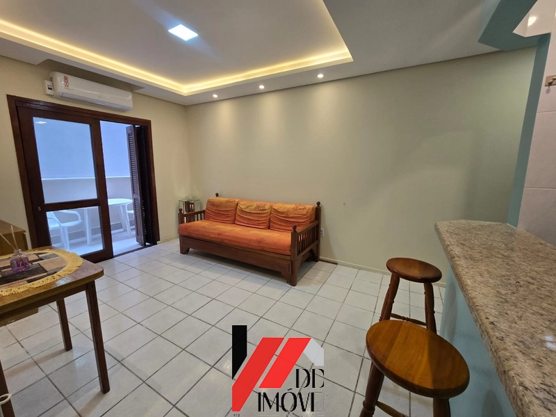 APARTAMENTO REPAGINADO A 3 QUADRAS DO MAR!!!: 8ª foto da galeria de imagens do imóvel