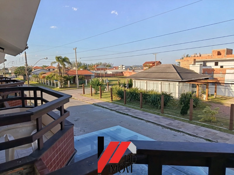 SOBRADO A VENDA NO CENTRO DE XANGRI-LÁ!!: 11ª foto da galeria de imagens do imóvel