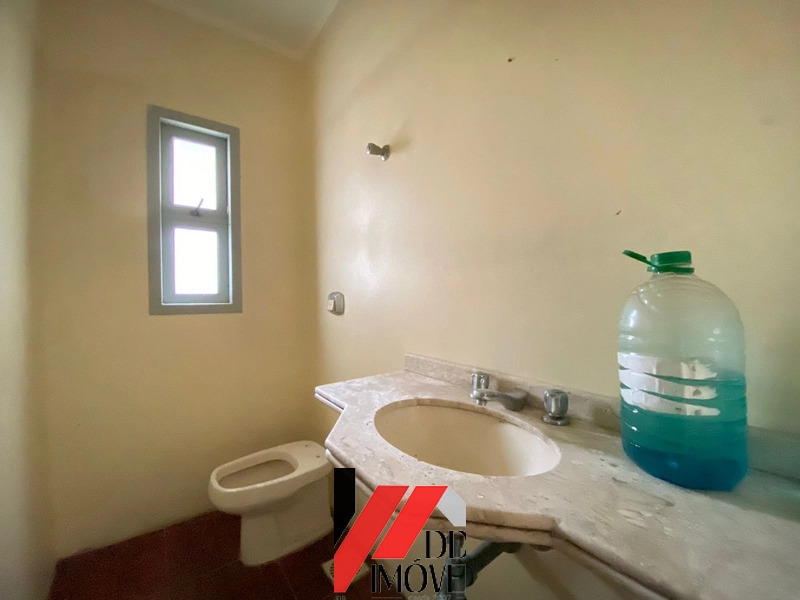 SOBRADO AMPLO EM ÓTIMA LOCALIZAÇÃO A VENDA!!!: 29ª foto da galeria de imagens do imóvel