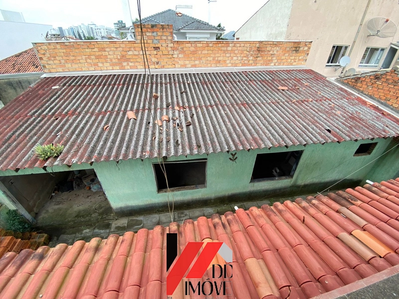 SOBRADO AMPLO EM ÓTIMA LOCALIZAÇÃO A VENDA!!!: 5ª foto da galeria de imagens do imóvel