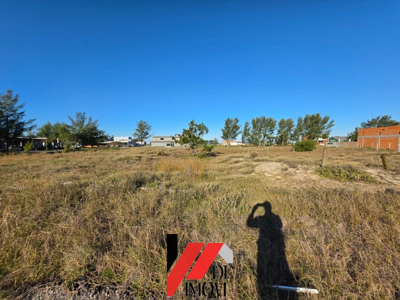 TERRENO A VENDA PERTINHO DO MAR!!: 1ª foto da galeria de imagens do imóvel