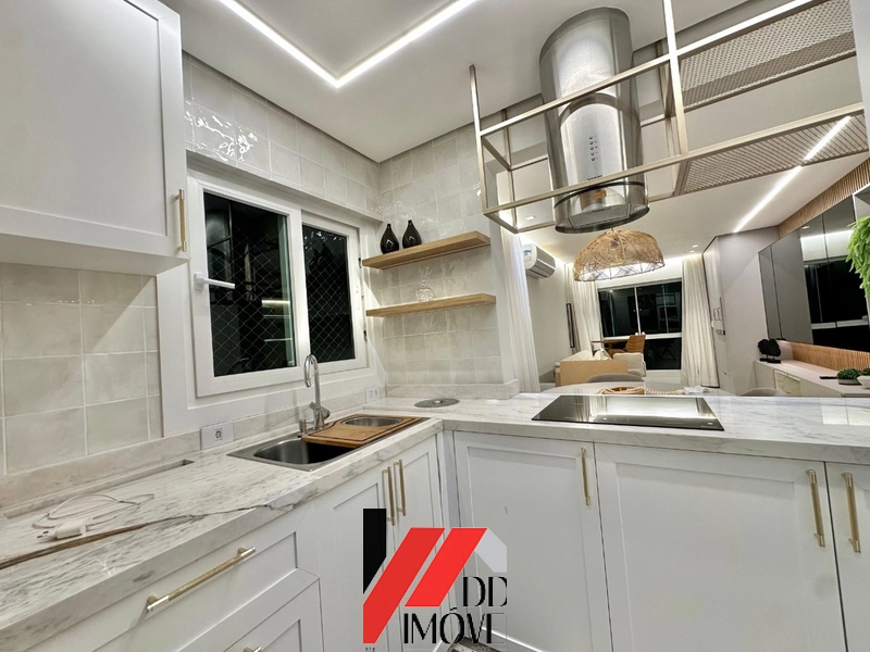 APARTAMENTO A UMA QUADRA DO MAR!!: 6ª foto da galeria de imagens do imóvel