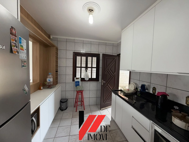 CASA COM PISCINA PERTINHO DO MAR!!: 13ª foto da galeria de imagens do imóvel