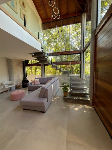 Casa Lagoa da Conceição: 3ª foto da galeria de imagens do imóvel
