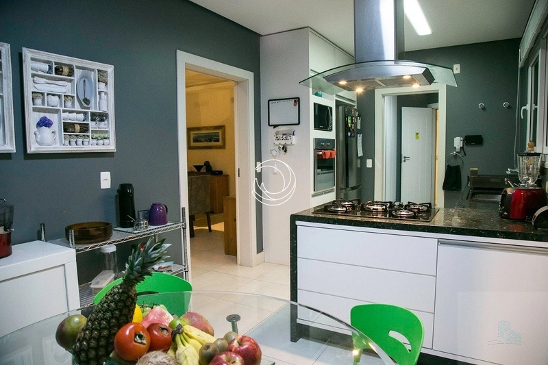 Belissima casa a venda perto da Porch Jurerê internacional: 27ª foto da galeria de imagens do imóvel
