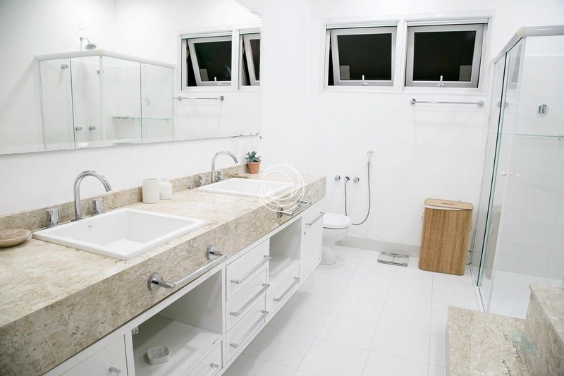 Belissima casa a venda perto da Porch Jurerê internacional: 16ª foto da galeria de imagens do imóvel