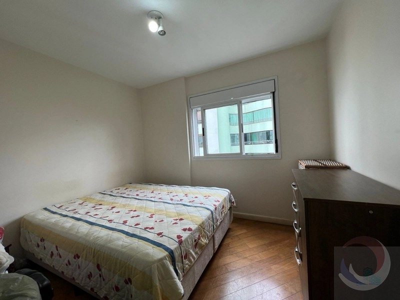 Apartamento virado para o verde da Agronômica com vista parcial para b: 12ª foto da galeria de imagens do imóvel