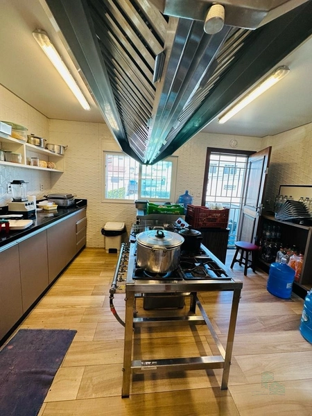 Casa resid comercial a venda Funciona como pardaria e confeitaria: 4ª foto da galeria de imagens do imóvel