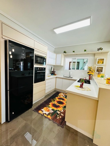 Casa resid comercial a venda Funciona como pardaria e confeitaria: 15ª foto da galeria de imagens do imóvel