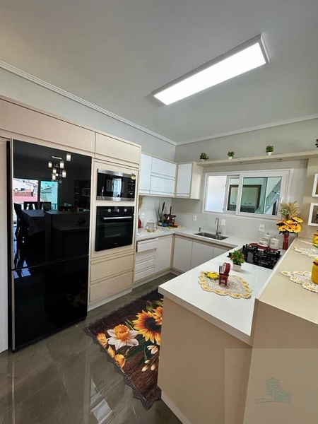 Casa resid comercial a venda Funciona como pardaria e confeitaria: 24ª foto da galeria de imagens do imóvel