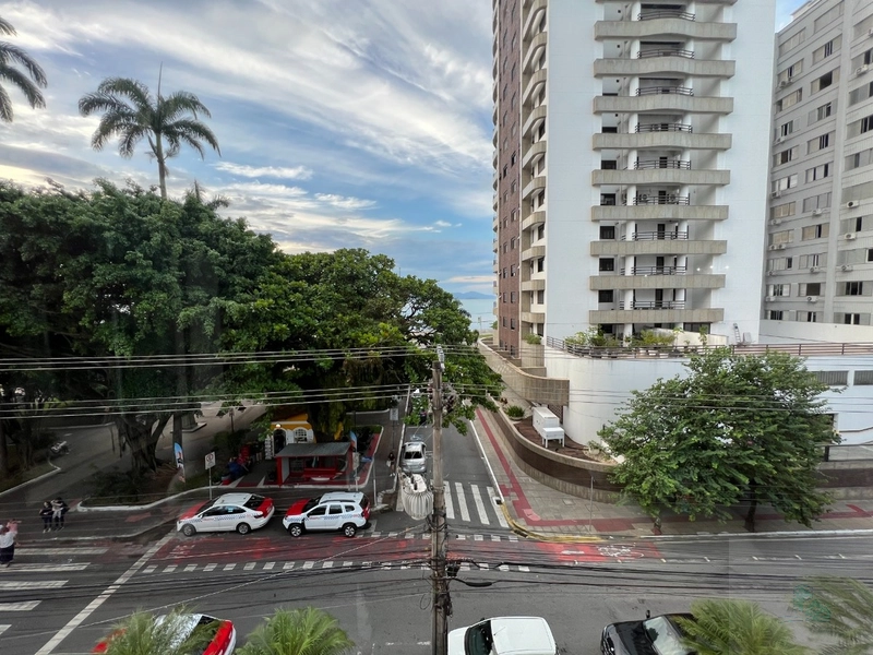 Apartamento amplo com vista pra praça, perto beira mar catarinense: 12ª foto da galeria de imagens do imóvel