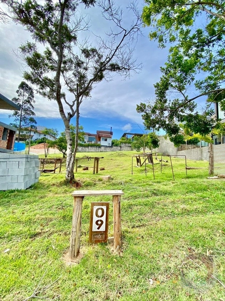Terreno a venda em condominio fechado em Cacupé: 12ª foto da galeria de imagens do imóvel