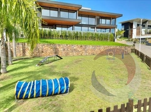 Terreno a venda em condominio fechado em Cacupé: 4ª foto da galeria de imagens do imóvel