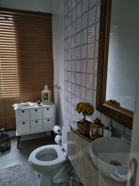 A casa a venda na praia Cachoeira Bom Jesus: 16ª foto da galeria de imagens do imóvel