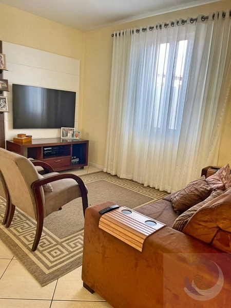 Casa residencial a venda no bairro Carianos: 8ª foto da galeria de imagens do imóvel