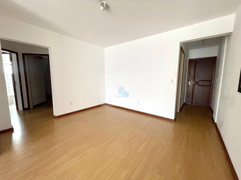 Apartamento à Venda na Trindade – 3 Quartos (1 Suíte): 2ª foto da galeria de imagens do imóvel
