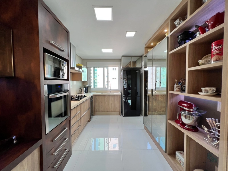 Apartamento a venda perto praça Celso Ramos e beira mar shopping: 13ª foto da galeria de imagens do imóvel