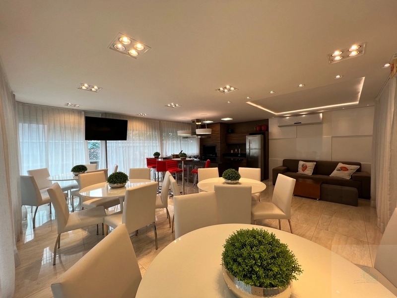 Apartamento a venda perto praça Celso Ramos e beira mar shopping: 54ª foto da galeria de imagens do imóvel