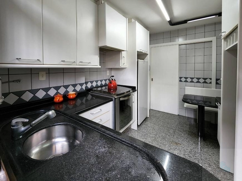 Apartamento garden com piscina vista para o mar na beira Florianópolis: 9ª foto da galeria de imagens do imóvel