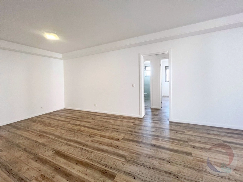 Apartamento a venda próximo ao Shopping beira mar e praça Celso Ramos: 4ª foto da galeria de imagens do imóvel