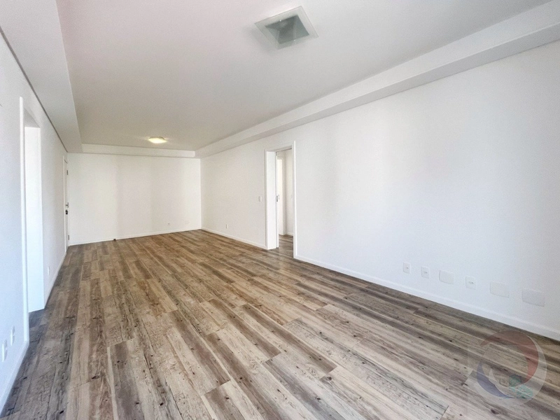 Apartamento a venda próximo ao Shopping beira mar e praça Celso Ramos: 6ª foto da galeria de imagens do imóvel