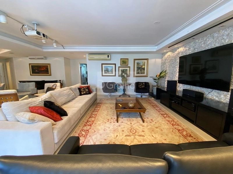 Apartamento de 221m² com 3 suítes na Agronômica: 6ª foto da galeria de imagens do imóvel
