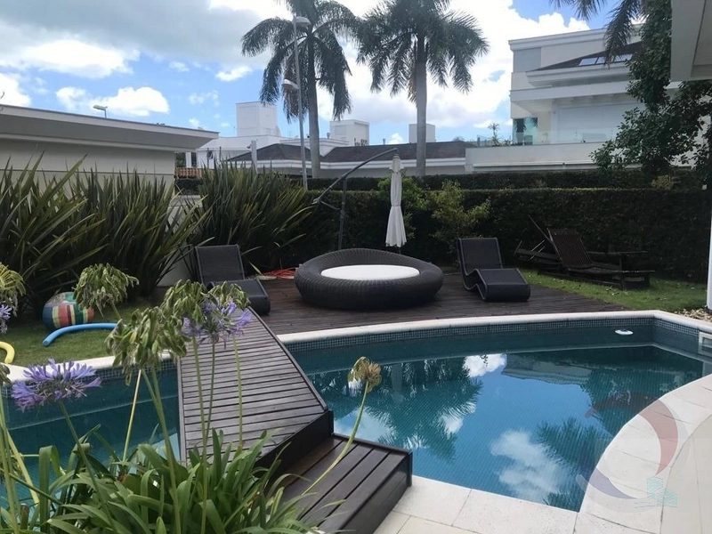 Casa a venda em Jurerê internacional Amoreville: 1ª foto da galeria de imagens do imóvel