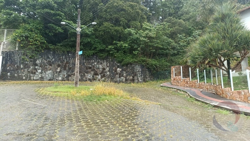 Terreno a venda no bairro Itacorubi: 4ª foto da galeria de imagens do imóvel