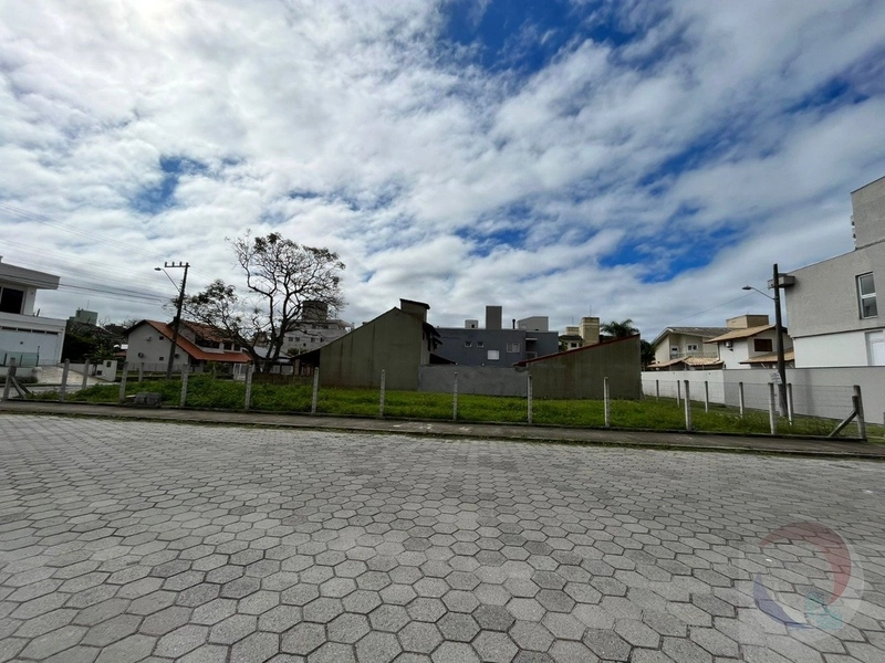 Terreno a venda Jurere em Florianópolis: 6ª foto da galeria de imagens do imóvel