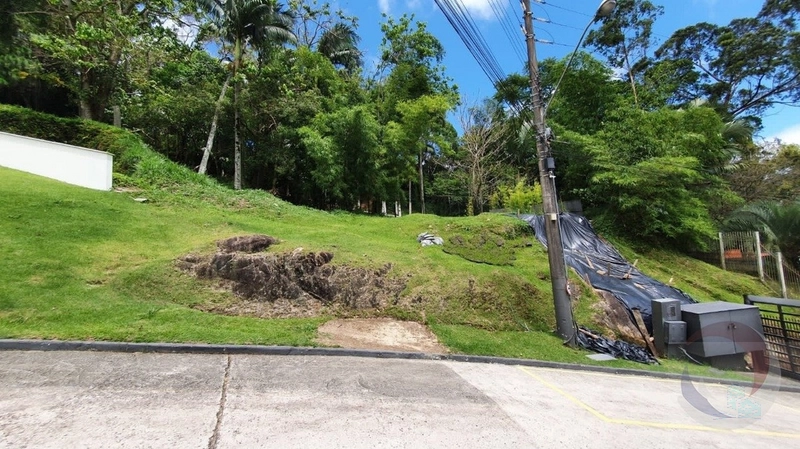Terreno a venda condominio Rolland Garros: 2ª foto da galeria de imagens do imóvel