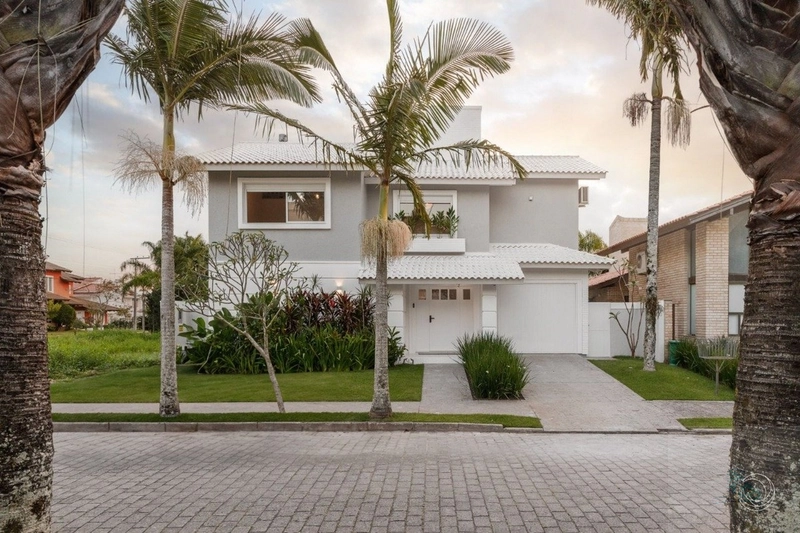 Casa a venda Jurere internacional prox amoreville: 4ª foto da galeria de imagens do imóvel