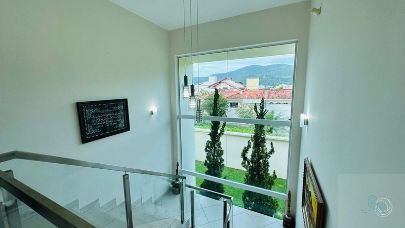 Casa residencial no Córrego Grande: 19ª foto da galeria de imagens do imóvel