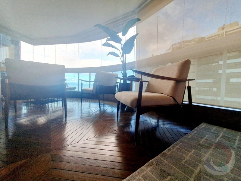 Apartamento à venda com vista mar e vista pra praça Celso Ramos: 3ª foto da galeria de imagens do imóvel