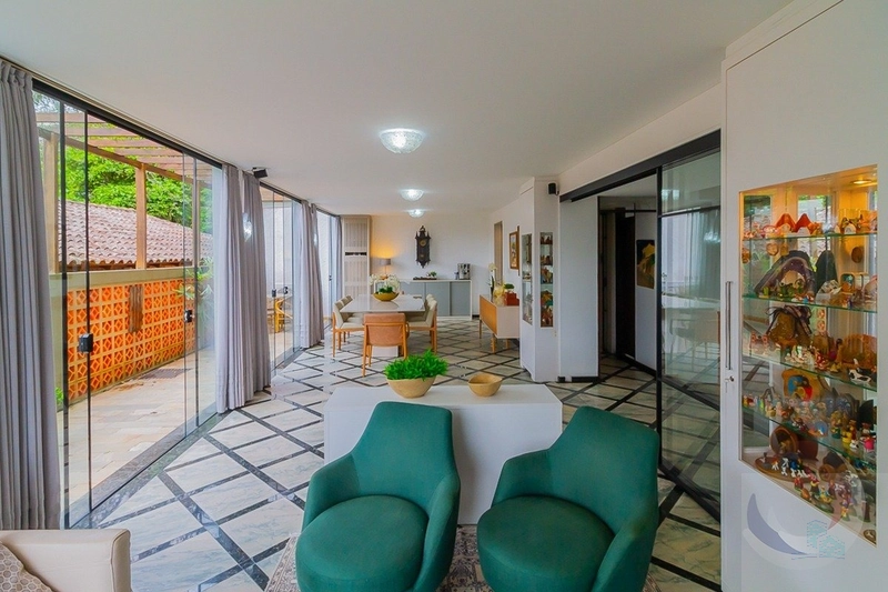 Casa alto padrão Agronômica perto do WOA: 9ª foto da galeria de imagens do imóvel