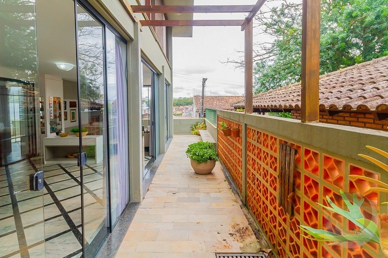 Casa alto padrão Agronômica perto do WOA: 13ª foto da galeria de imagens do imóvel